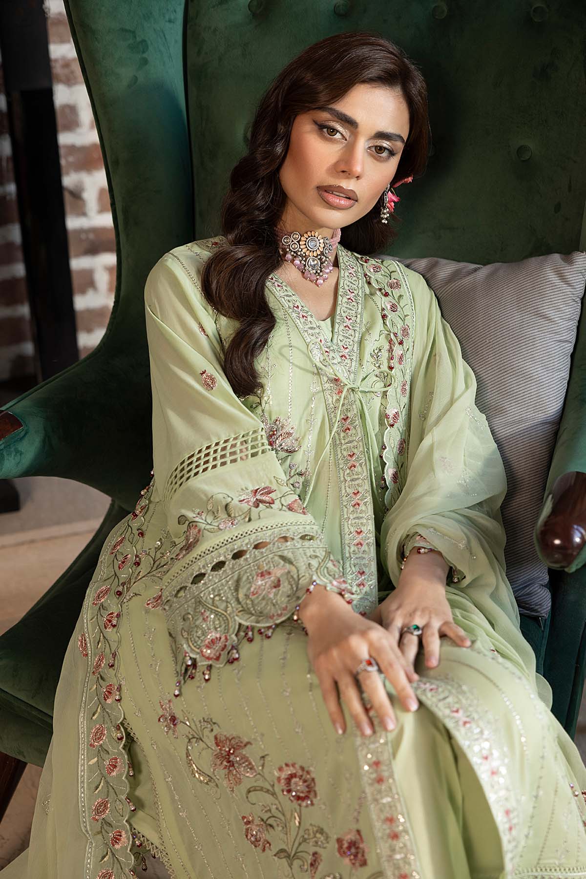 Raeesa Premium | Ezel | HS - 32