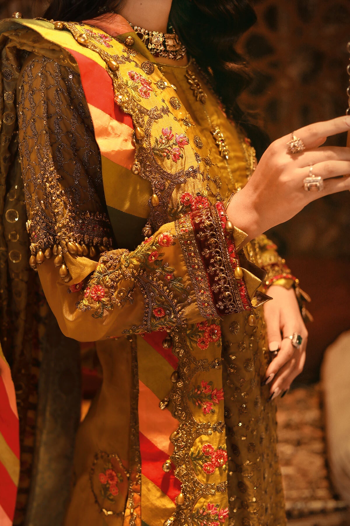 Raeesa Premium | Nooraniat | D2-Olive Green