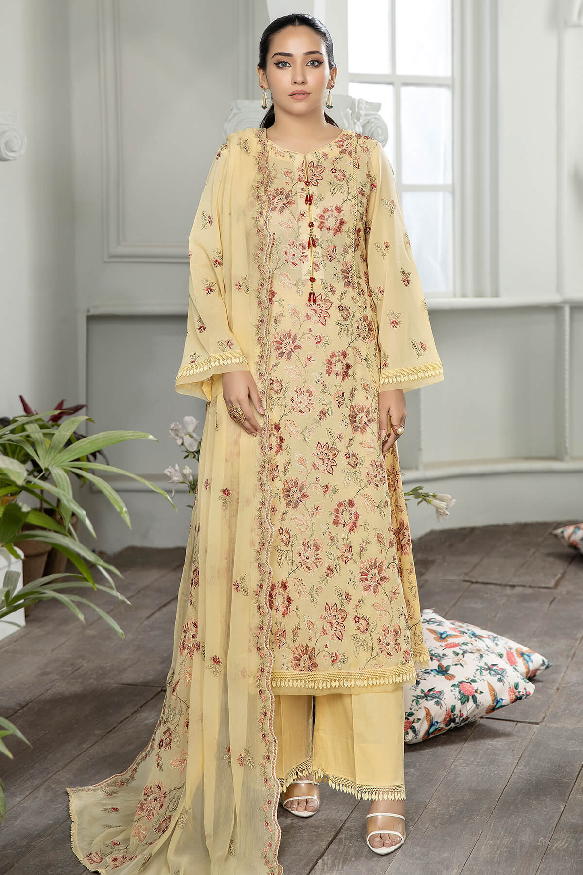 Luxury Embroidered Swiss Voile | Ns-116